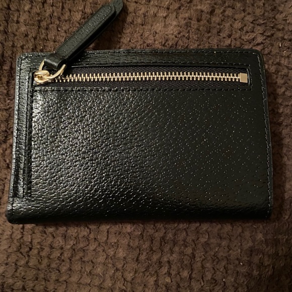 Beautiful Kate Spade wallet!! - Picture 2 of 4